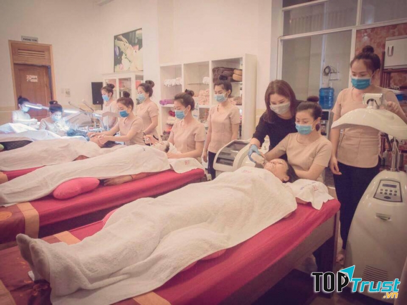 Thẩm mỹ viện Thảo Nguyên