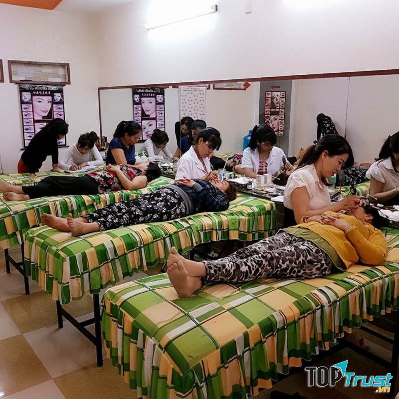 Thẩm mỹ Vân Hà Nội