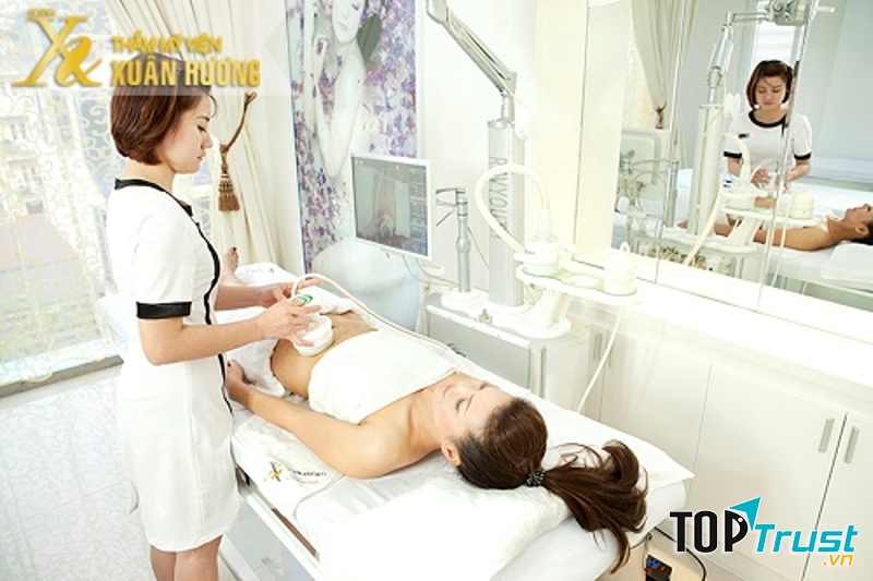 Diễn viên Hoàng Xuân làm dịch vụ Giảm béo bằng công nghệ Laser LS650 tại Xuân Hương