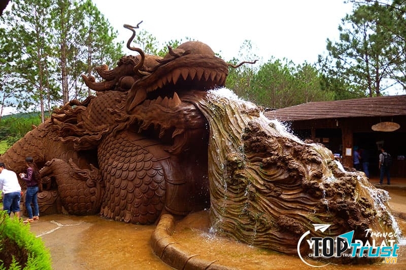 Đường hầm đất sét