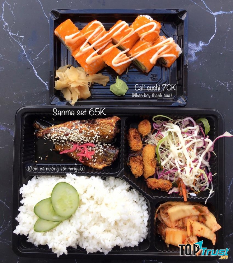 Thắm Sushi