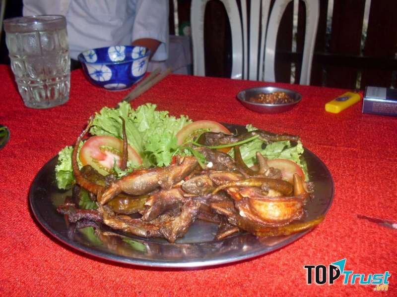 Thằn lằn núi Bà Đen là món ăn không thể thiếu trên bàn nhậu người Tây Ninh