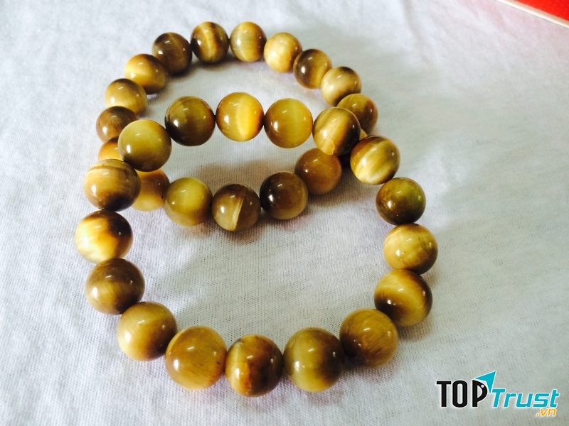 Đá Mắt Mèo dành cho những ai sinh vào tháng 10