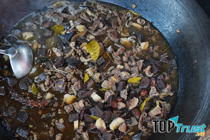 Thắng cố đặc sản Tây Bắc