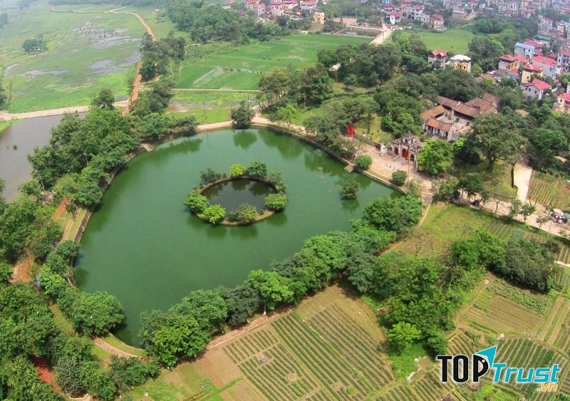 Toàn cảnh khu di tích thành Cổ Loa