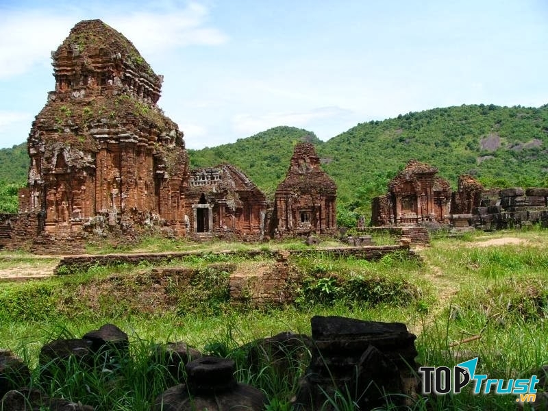 Thánh địa Mỹ Sơn cổ kính