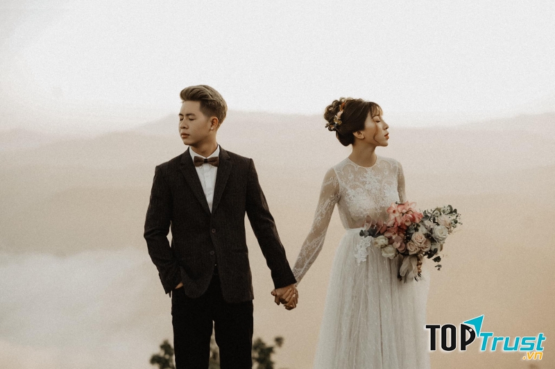 Thanh Lam Wedding Dress