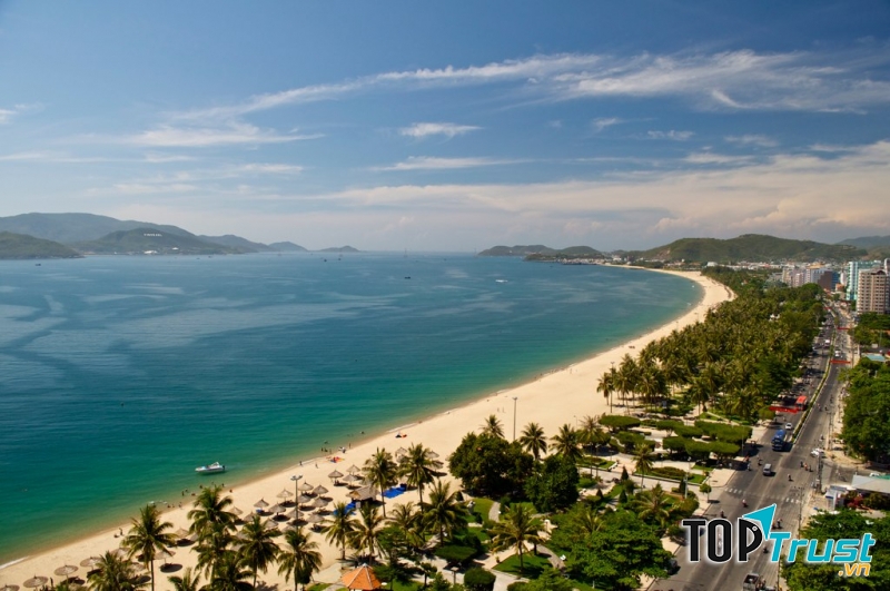 Bãi biển Nha Trang.  Ảnh minh họa (Nguồn Internet)