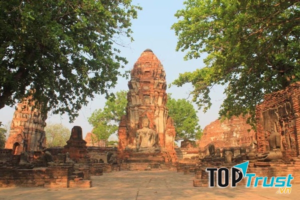 Thành phố lịch sử Ayutthaya còn gọi là thành phố phật giáo