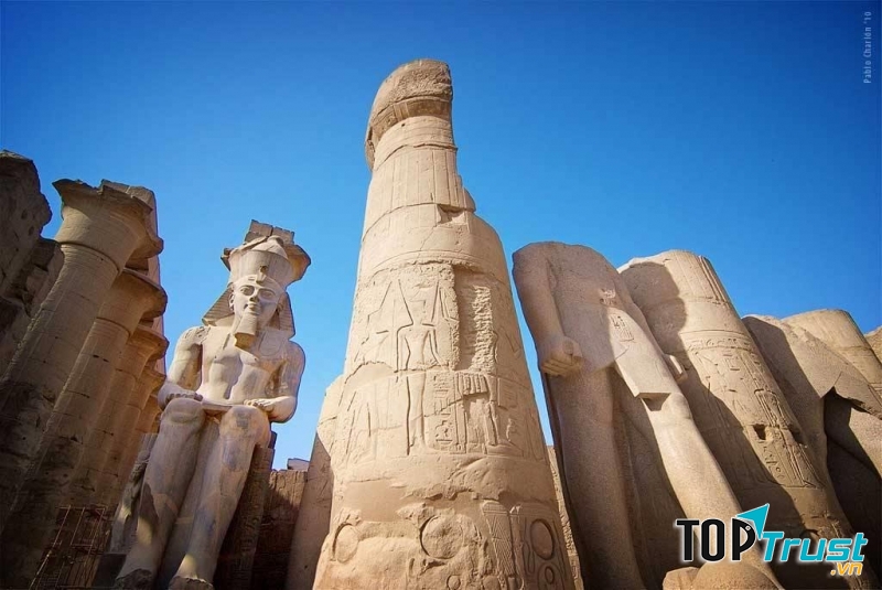 Một phần của bảo tàng ngoài trời ở thành phố Luxor