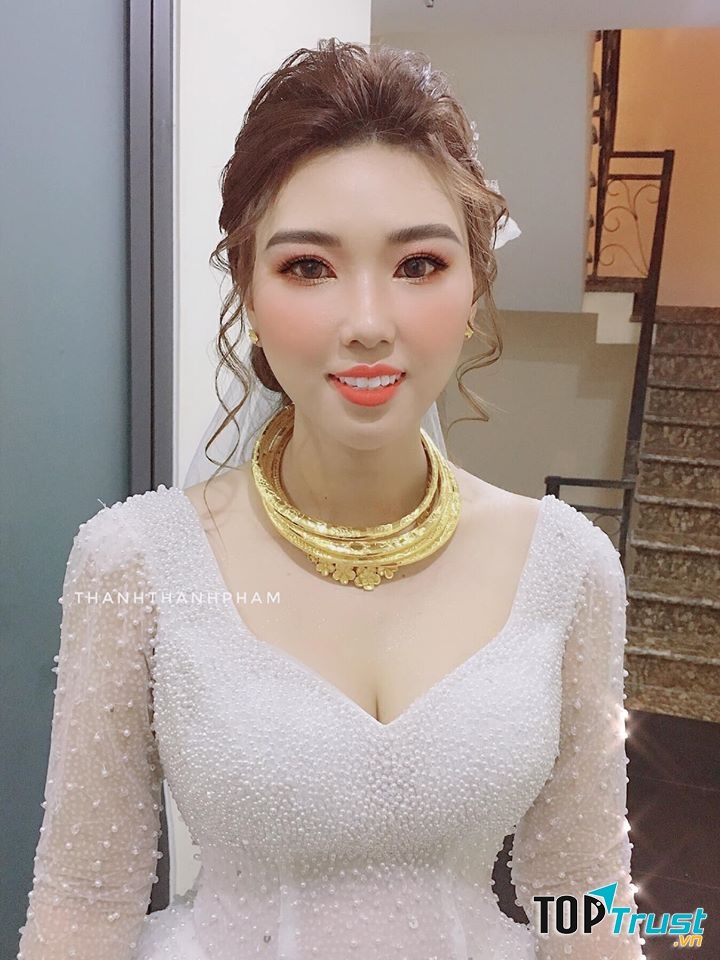 Thanh Thanh Pham Makeup