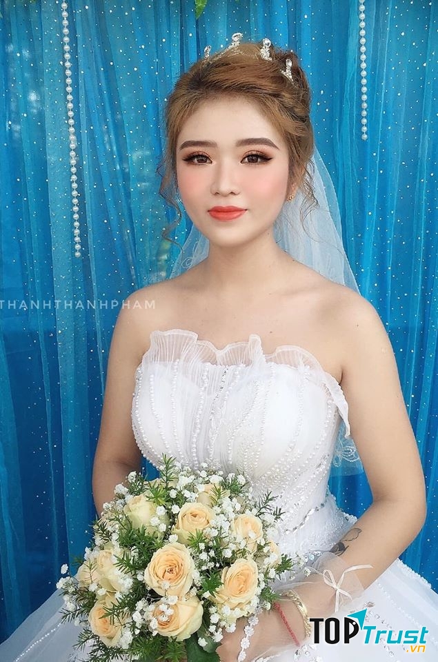 Thanh Thanh Pham Makeup