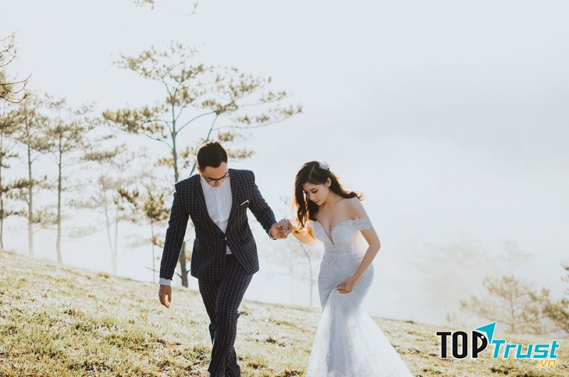 Thanh Trà Wedding Studio