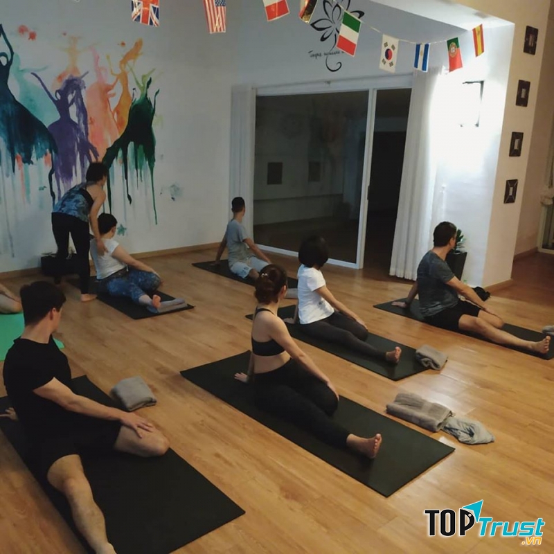Thảo Điền Yoga