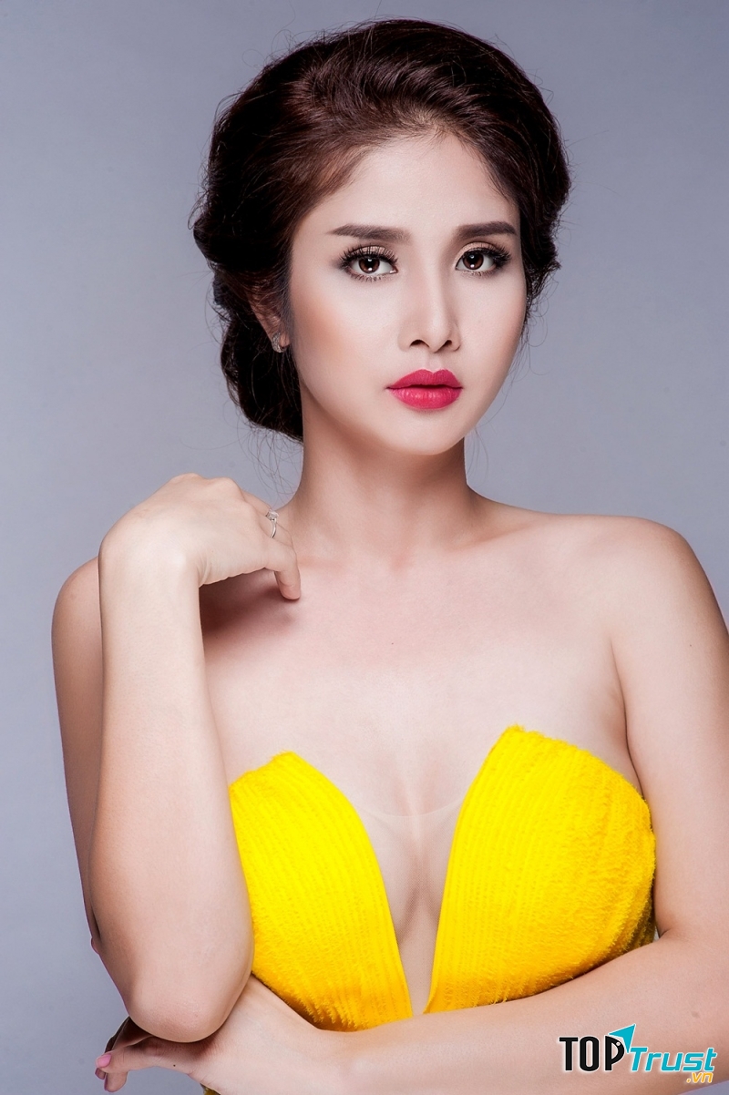 Thảo Trang xuất thân là người mẫu ảnh