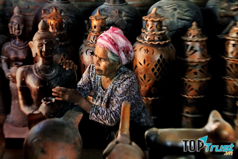 Làng gốm Bàu Trúc