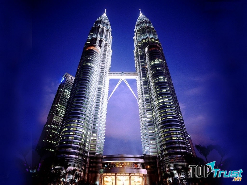 Tháp đôi Petronas