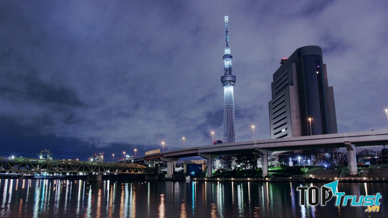 Tokyo Skytree là toà tháp truyền hình cao nhất thế giới tại thời điểm này