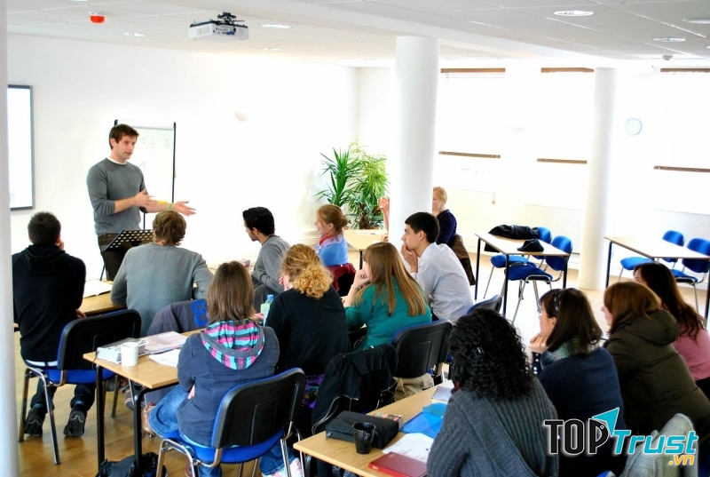 TOEIC thầy Giảng cô Mai