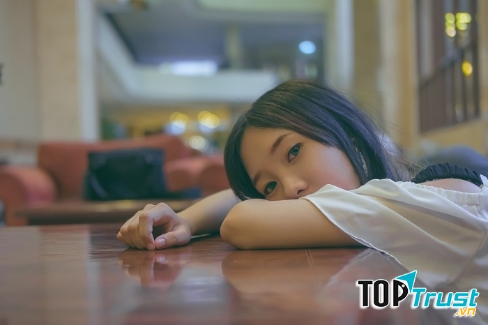 Một chút khoảng cách sẽ càng làm hai bạn khắng khít hơn