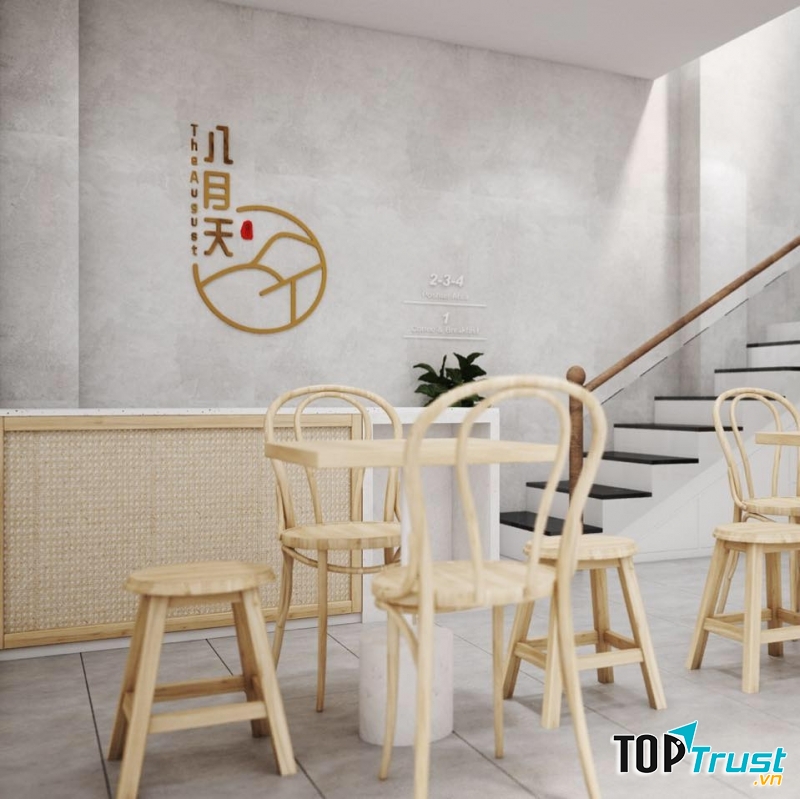 The August Coffee And Poshtel là một quán cà phê đáng để trải nghiệm tại quận 1