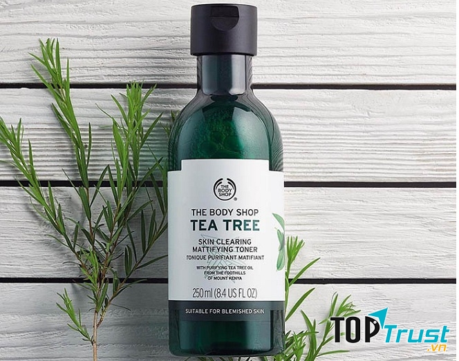 The Body Shop Tea Tree Skin Clearing Mattifying Toner