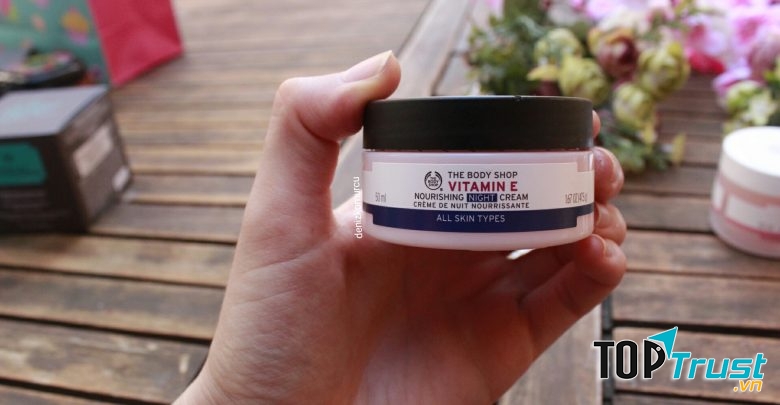 The Body Shop Vitamin E Nourishing Night Cream