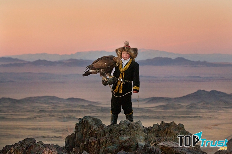 The Eagle Huntress