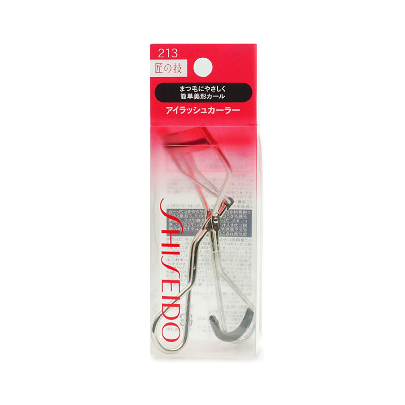 Kẹp mi Shiseido Eyelash Curler có chất thép đi kèm là miếng silicon giúp sản phẩm bấm mi nhẹ nhàng, không làm gãy rụng mi, giảm đi tình trạng bấm vào thịt hay mí mắt.