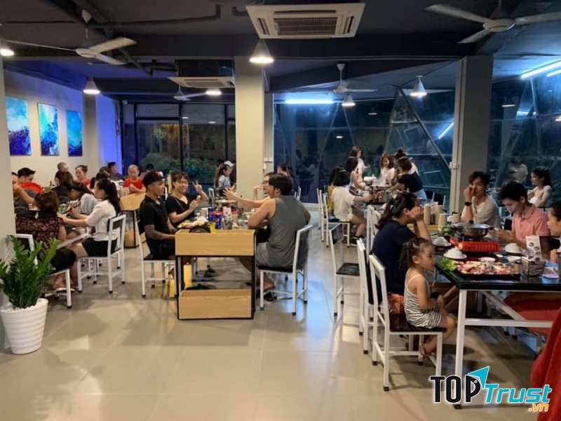 The FIRST RESTAURANT