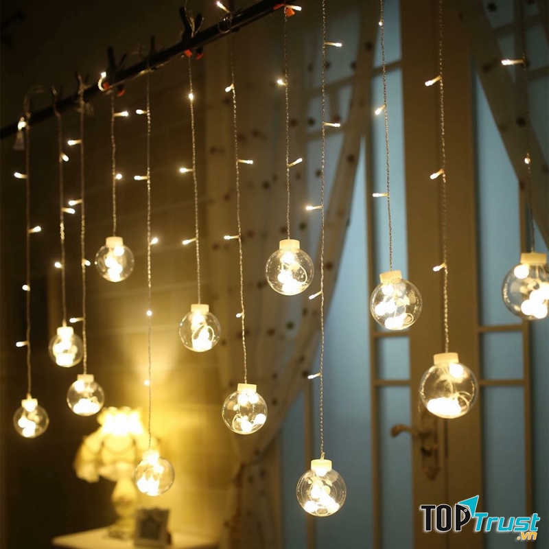 Thế Giới Đèn Đồng Đào