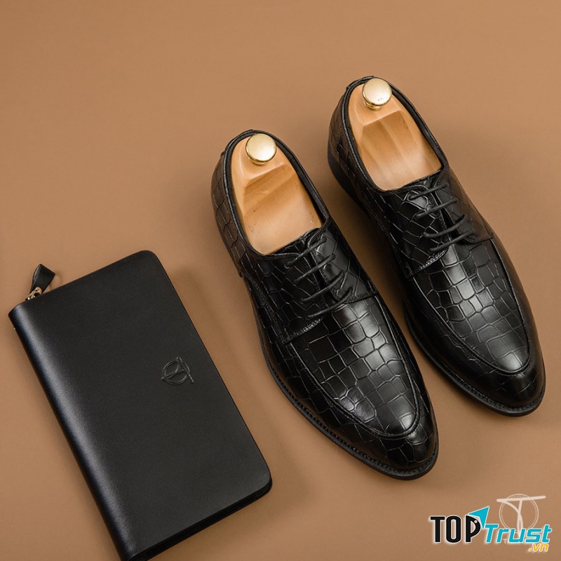 Giày lười tại thế giới đồ da Tâm Anh