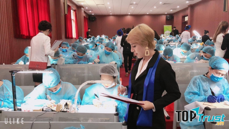 THẾ GIỚI LÀM ĐẸP | HỌC VIỆN THẨM MỸ CHUYÊN NGHIỆP (MASTER JOLIE NGUYEN)