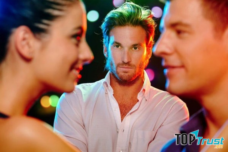 Thể hiện tính sở hữu.