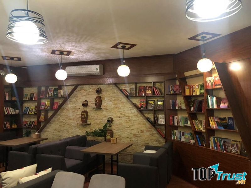 The King Coffee and Restaurant