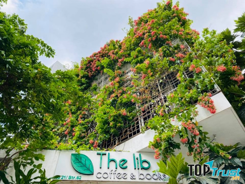 The Lib Coffee & Books