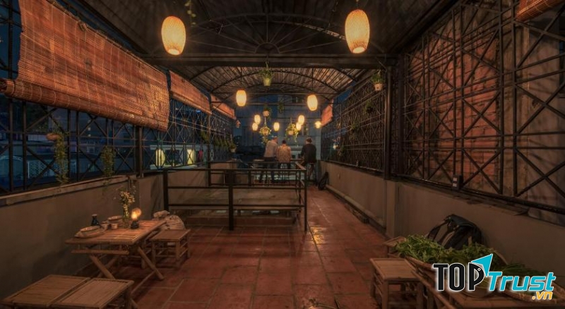 Không gian tại The Like