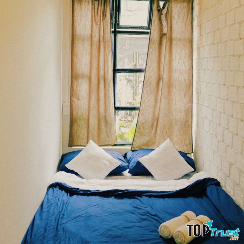 The May - Stay & More