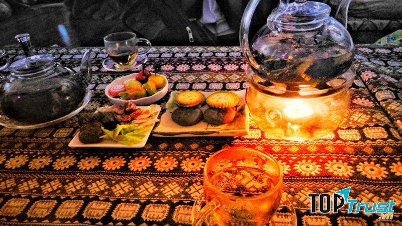 The’ Na Teahouse (266 Trần Phú)