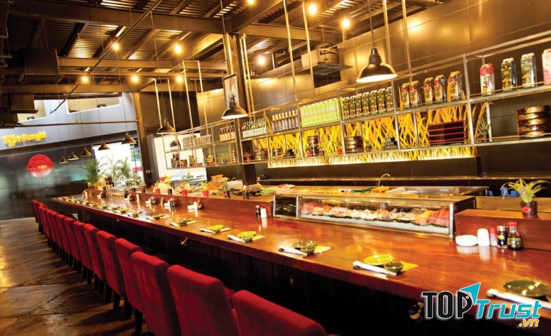 The Refinery Bar & Restaurant