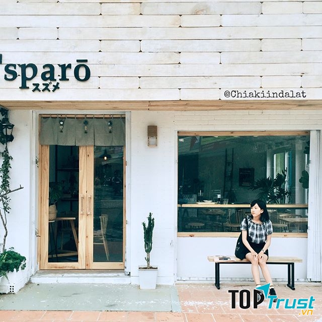 Quán café này đã trở thành một điểm sống ảo cho nhiều bạn trẻ.