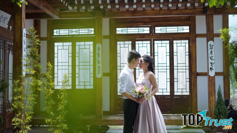 The Studio by Đông Nhật