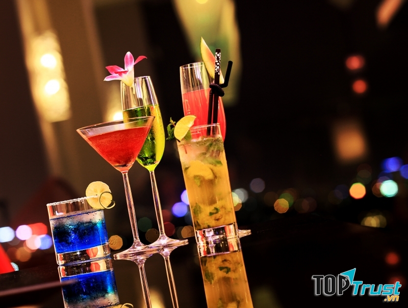 Đồ uống được pha chế cầu kì độc đáo