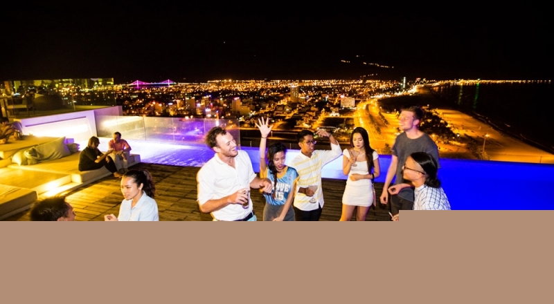 The Top Bar - Cà phê sang chảnh nhất Đà Nẵng với view cực chất