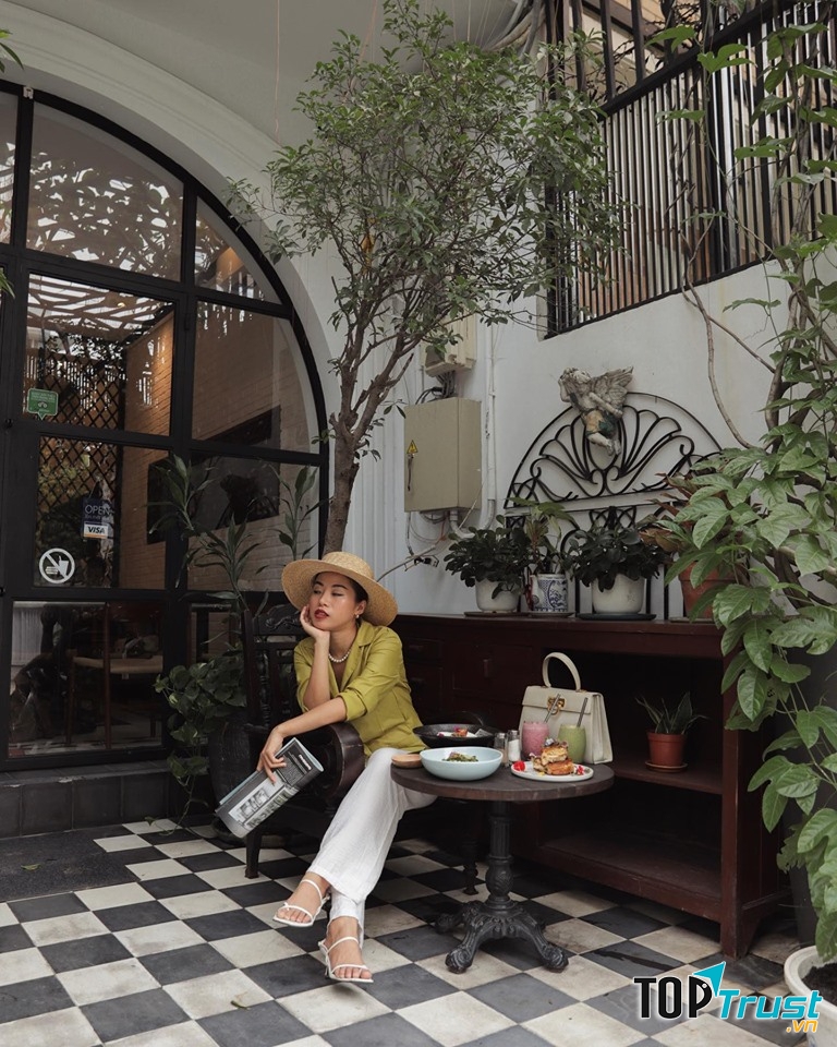 The Vintage Emporium