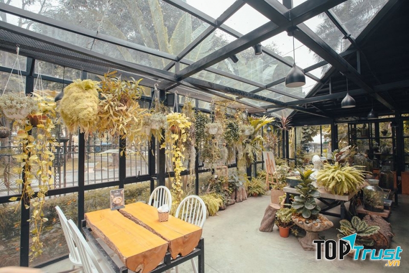 The Ylang - Gardenista Coffee