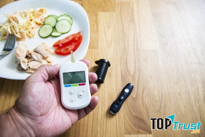 Theo dõi đường huyết