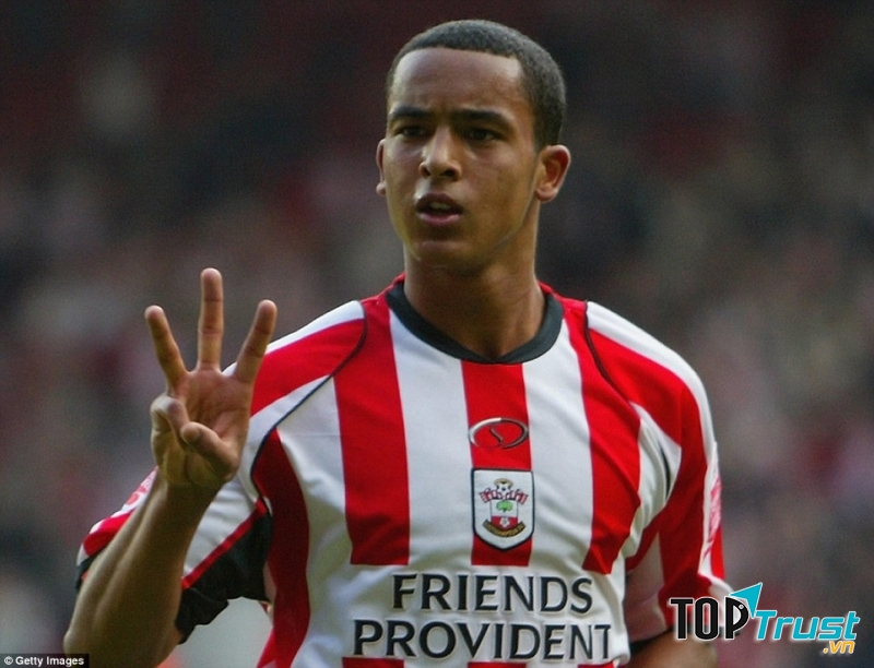 Walcott nổi lên rất sớm