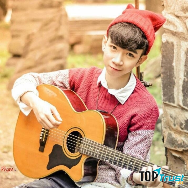 Hình ảnh từ Facebook Ry Quốc Thịnh