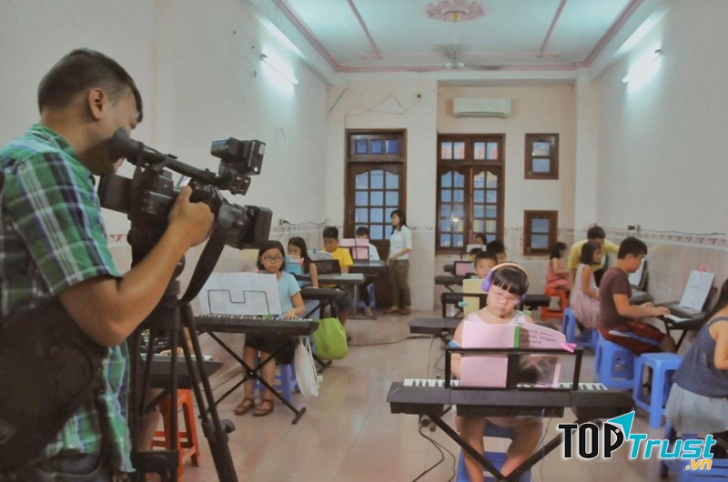 Không gian lớp học